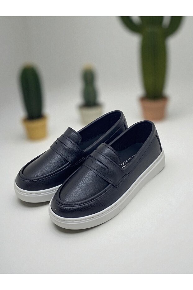 Unisex Children's Classic School Circumcision Wedding Loafer Light Sole Shoes