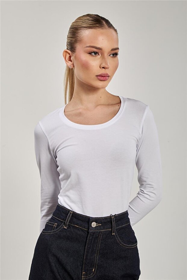 Women's u-neck long sleeve bodysuit - white