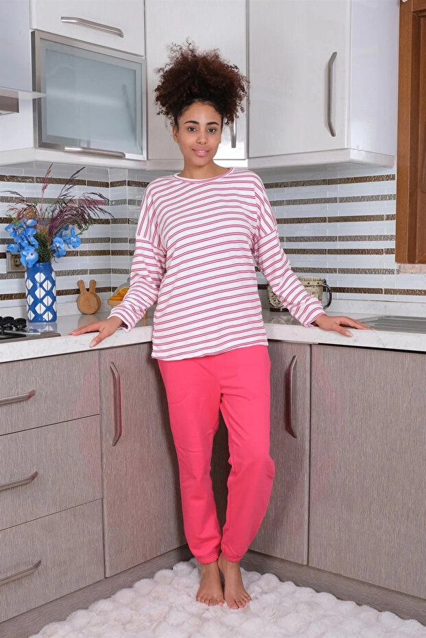 طقم بيجامة نسائي من القطن الممشط بأكمام طويلة من Under Moda باللون الأبيض
