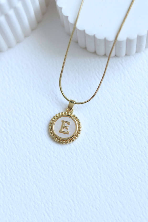 Çelik Gold Vintage E Harfi Kolye - 1