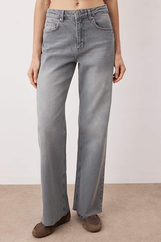 Gri Yüksek Bel Comfort Paçası Kesikli Wide Leg Palazzo Jeans TWOAW26JE00081 - 3