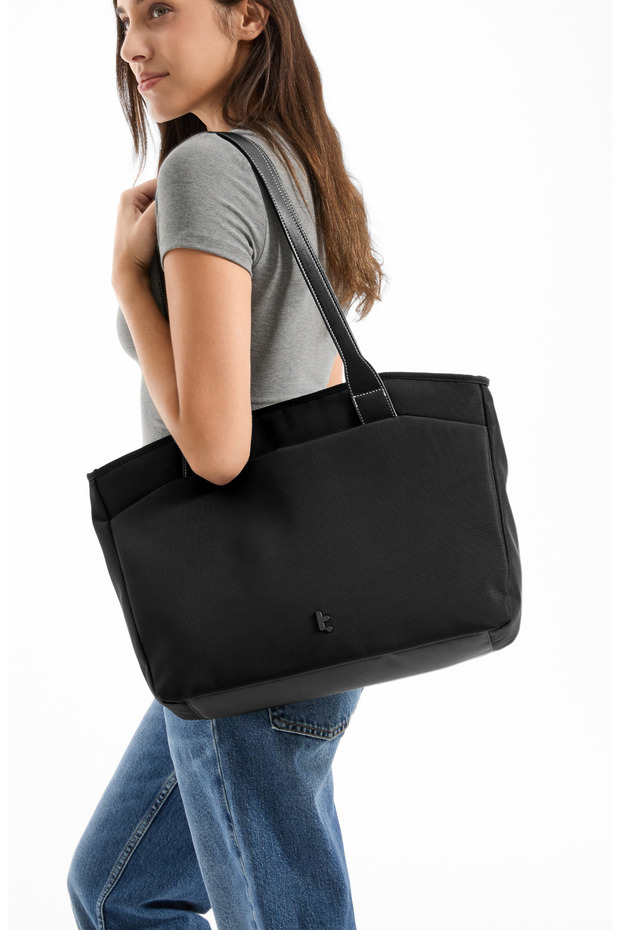 A53-e02d01 - T23l1d1 16" Siyah Theher/versatile Serisi Notebook El Çantası - 4