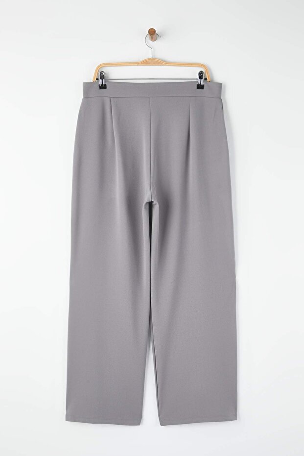 Gri Kemeri Cırtlı Pileli Wide Leg Örme Büyük Beden Pantolon TBBSS24AR00035 - 7