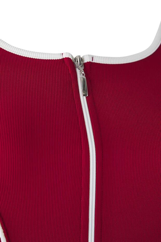 Bordo Teen Kontrast Biye Detaylı Fitted/Vücuda Oturan Fermuarlı Yaka Esnek Örme Bluz TBBAW26AF00041 - 6