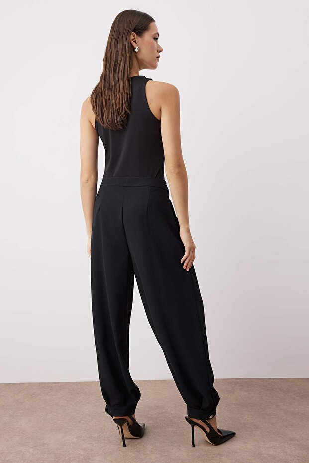 Siyah Şalvar/Harem Dökümlü Düğme Detaylı Pantolon TWOAW26PL00065 - 4