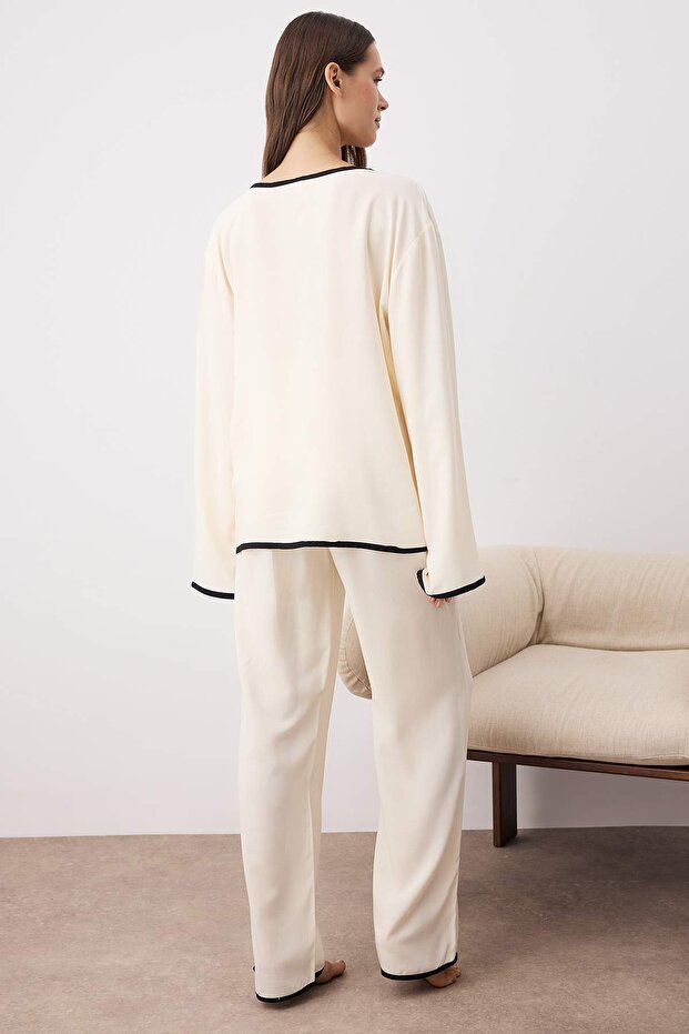 Pyjama-Set aus gewebter Viskose mit Paspeln in Ecru THMAW26PT00087 - 4