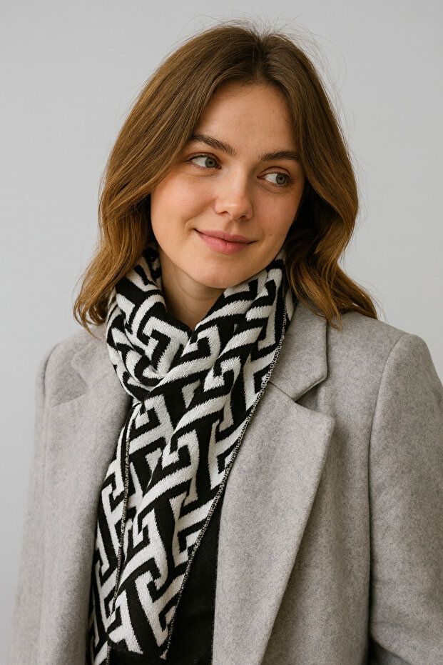 T Desenli Triko Atkı - 3