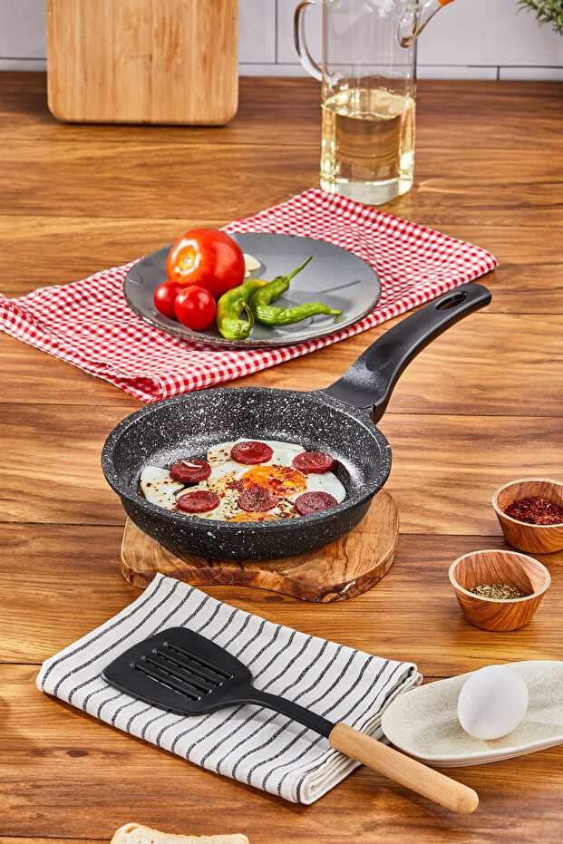 Döküm 20cm Saplı Tava - 4