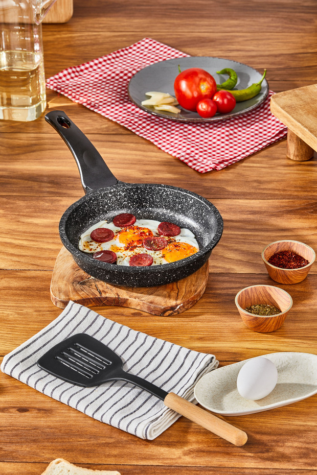 Döküm 20cm Saplı Tava - 2