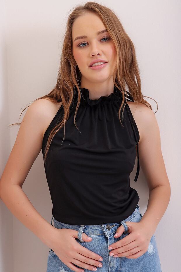 Women's Black Neck Ruched Detailed Sleeveless Woven Stylish Blouse Hzl22S-Dsb110021