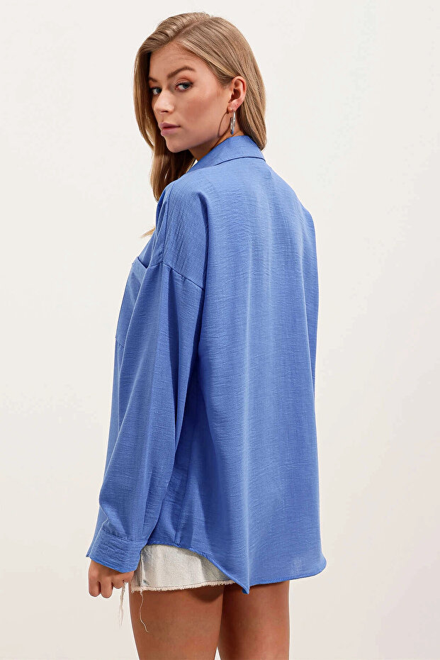 Kadın Mavi Tek Cepli Oversize Keten Ayrobin Gömlek HZL24S-BD1201531 - 5