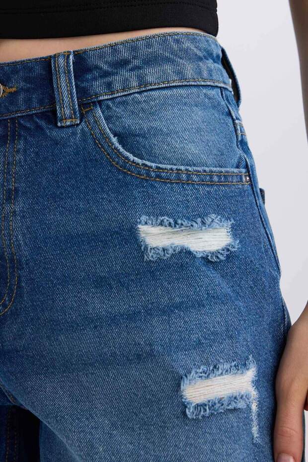 Boyfriend Yüksek Bel Katlamalı Paça Jean Şort E0552AX25SM - 5