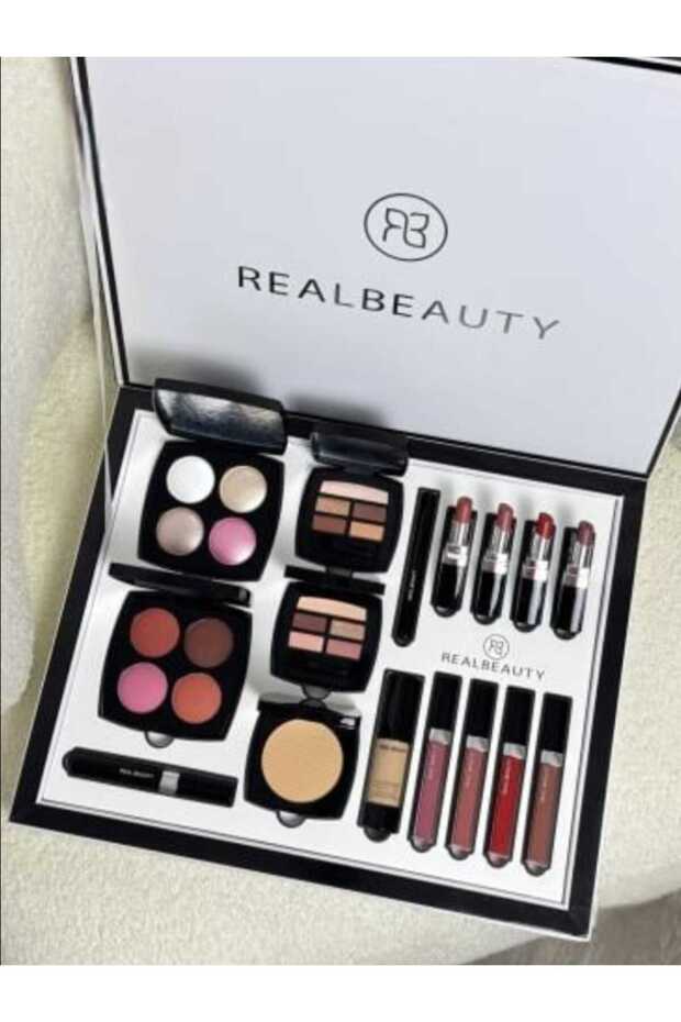 مجموعة مكياج بوكس