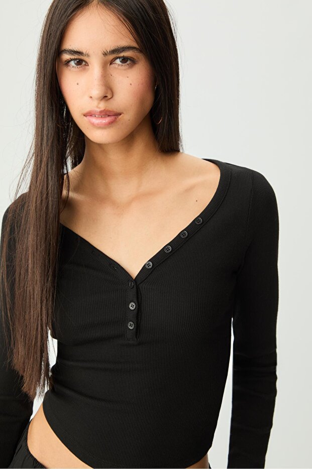 Düğmeli t-shirt - 2