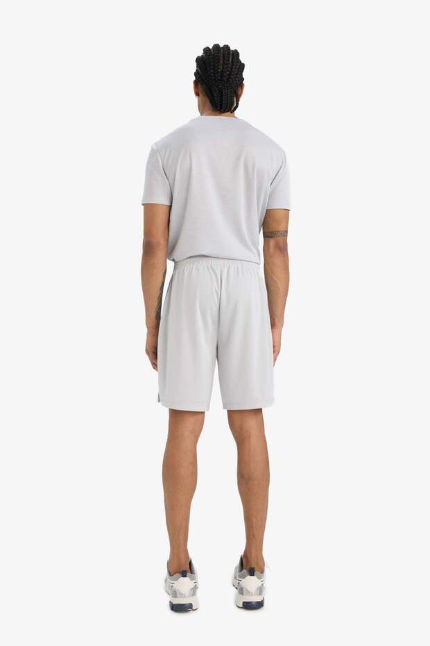 DeFactoFit Standart Fit Çabuk Kuruyan Nefes Alabilen Kumaş Sporcu Kısa Paça Şort E9753AX25AU - 6