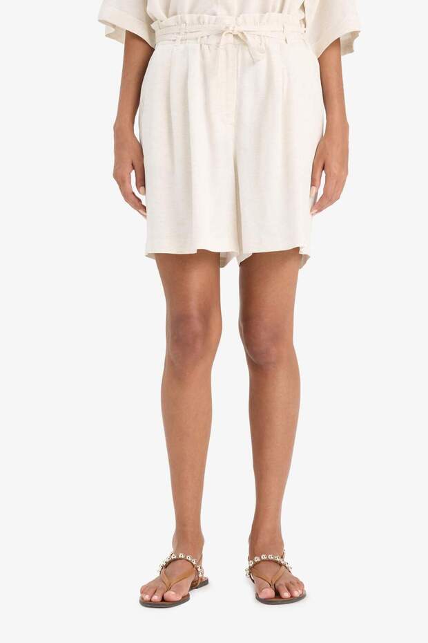 Regular Fit Yüksek Bel Kuşaklı Düz Paça Şort F7251AX25SM - 4