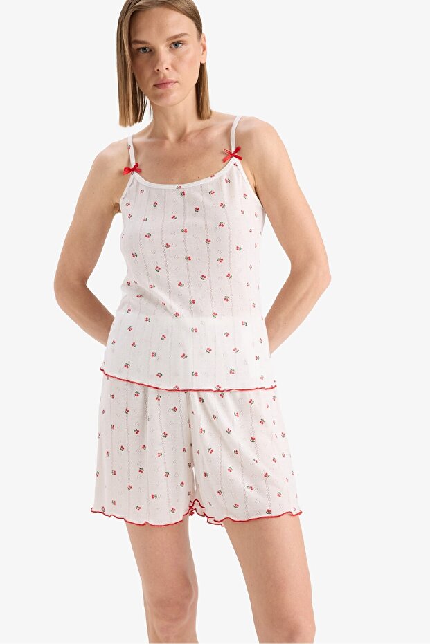 Regular Fit Pijama Takımı Desenli Askılı Pijama Üstü Esnek Belli Şort Pijama Altı-Fall in Love F5774 - 5