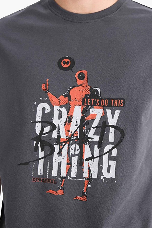 %100 Pamuk Deadpool Regular Fit Bisiklet Yaka Kısa Kollu Tişört E3263AX25SM - 5