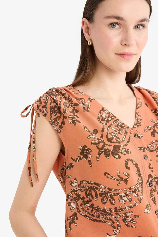 Regular Fit V Yaka Desenli Kısa Kollu Gömlek F0987AX25SM - 5
