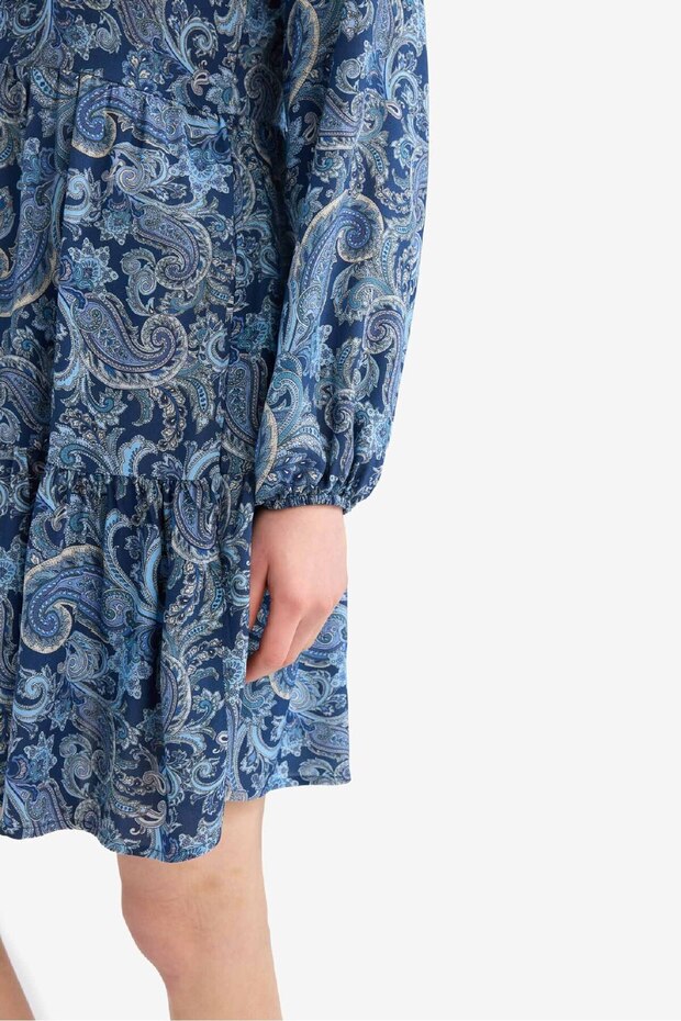 Gemustertes Langarm-Minikleid mit Rundhalsausschnitt E6612AX25SP - 4