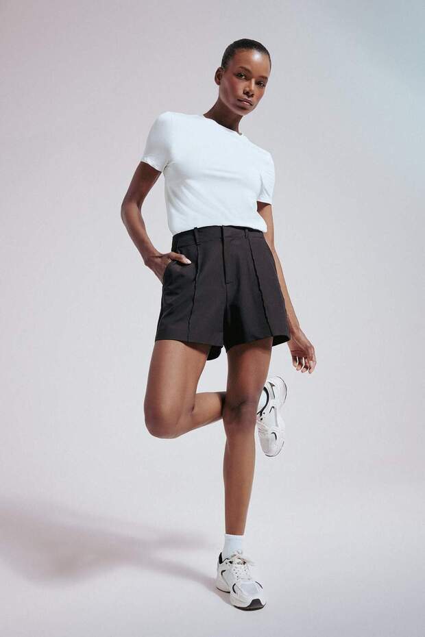 DeFactoFit Standart Fit Dokuma Şort E2543AX25SM - 1