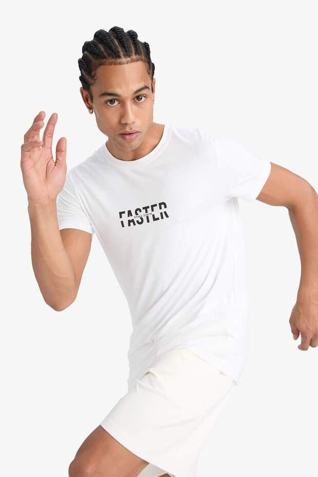 Тениска с къс ръкав с принт и кръгло деколте DeFactoFit, бързосъхнеща, с принт, тънка кройка F2762AX25 - 1