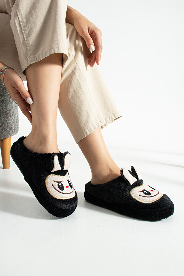 Siyah Peluş Oyuncaklı Kışlık Kadın Terlik - 6