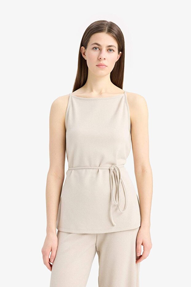 Regular Fit Kayık Yaka Bağcıklı Pike Kolsuz Bluz E5778AX25SP - 4