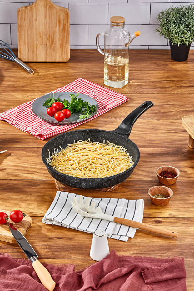 Döküm Saplı Tava 28cm - 4