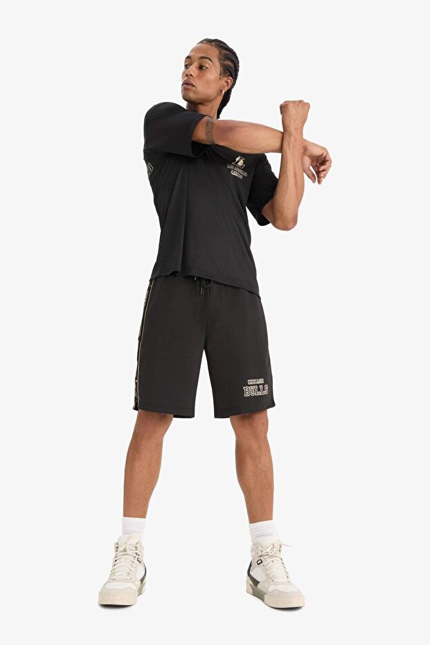 DeFactoFit NBA Chicago Bulls Standart Fit Kısa Paça Şort E0365AX25SP - 2