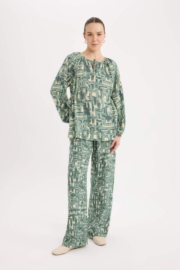 Regular Fit Drawstring Neckline Pattern Long Sleeve Blouse E6860Ax25Sp - 2