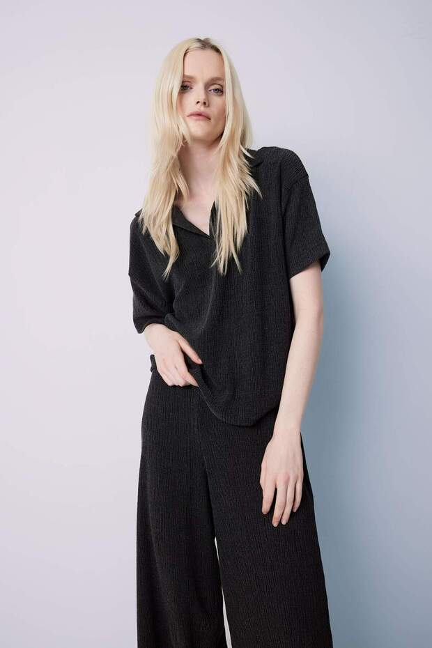 Relaxed Fit Basic Glatter Scrunch-Kurzarm-T-Shirt E0981AX25SP - 3