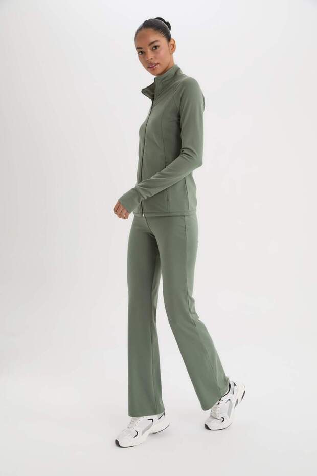 DeFactoFit Flare Fit Sporcu İnce Eşofman Altı İspanyol Paça Standart Boy Basic Düz B3988AX25SP - 3