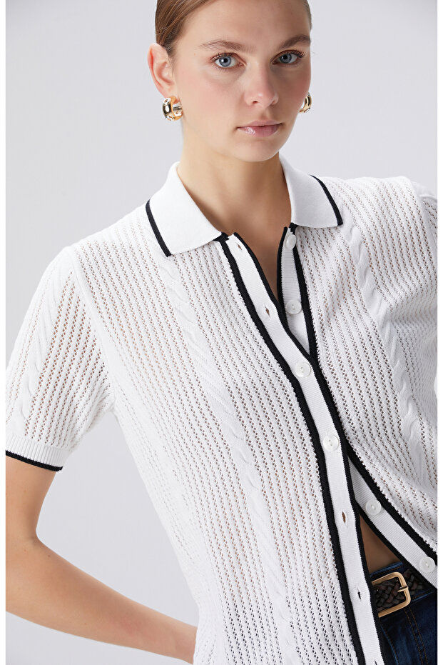 Beyaz Delikli Örgü Triko Gömlek - 2
