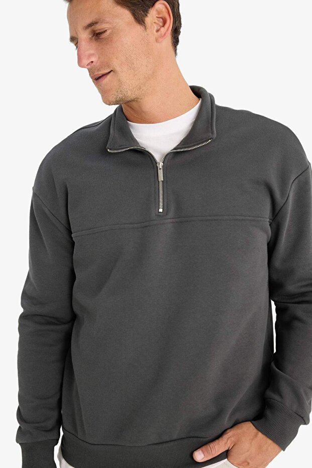 Relax Fit Dik Yaka Fermuarlı Basic Düz Kalın Sweatshirt E5334AX24WN - 1