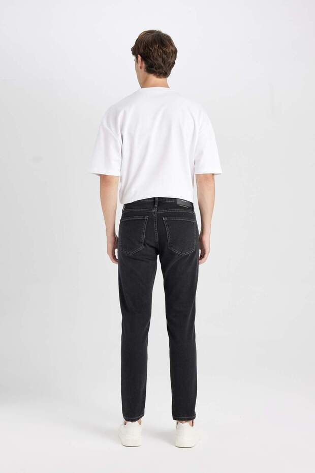 Slim Tapered Fit Dar Kalıp Normal Bel Daralan Paça Jean Pantolon D8748AX25SP - 7