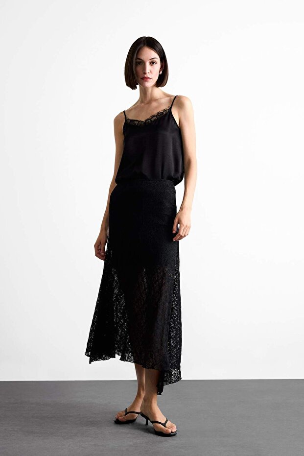 Basic Düz V Yaka Saten Askılı Bluz E0214AX24WN - 2