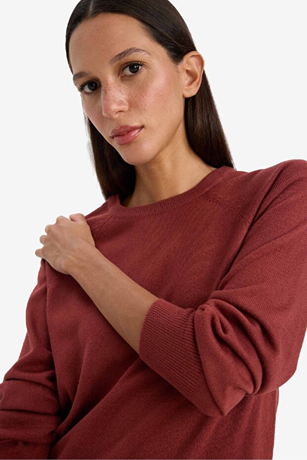 Weich strukturierter Strickpullover mit Rundhalsausschnitt – normale Passform I6913az24wn - 5