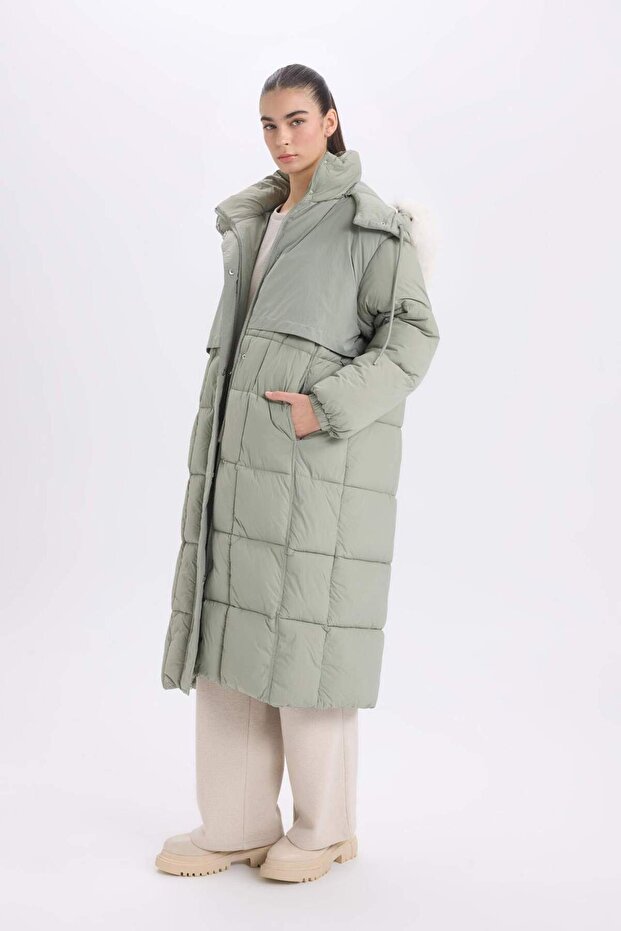 Regular Fit Kapüşonlu Parka C9773AX24WN - 7
