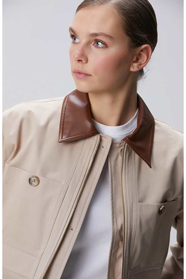 Açık Bej Kısa Pardösü - 2