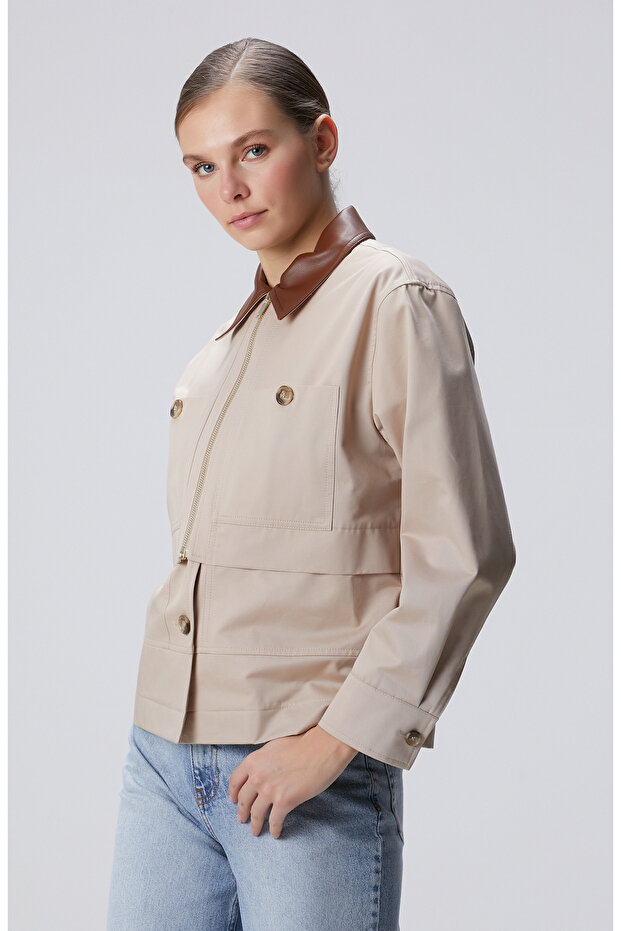 Açık Bej Kısa Pardösü - 4