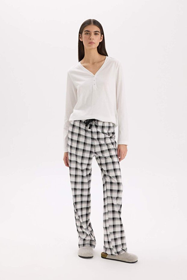 Fall in Love Pajama Set Long Sleeve V-Neck Top Checked Flexible Waist Long Bottom D2274Ax24Wn