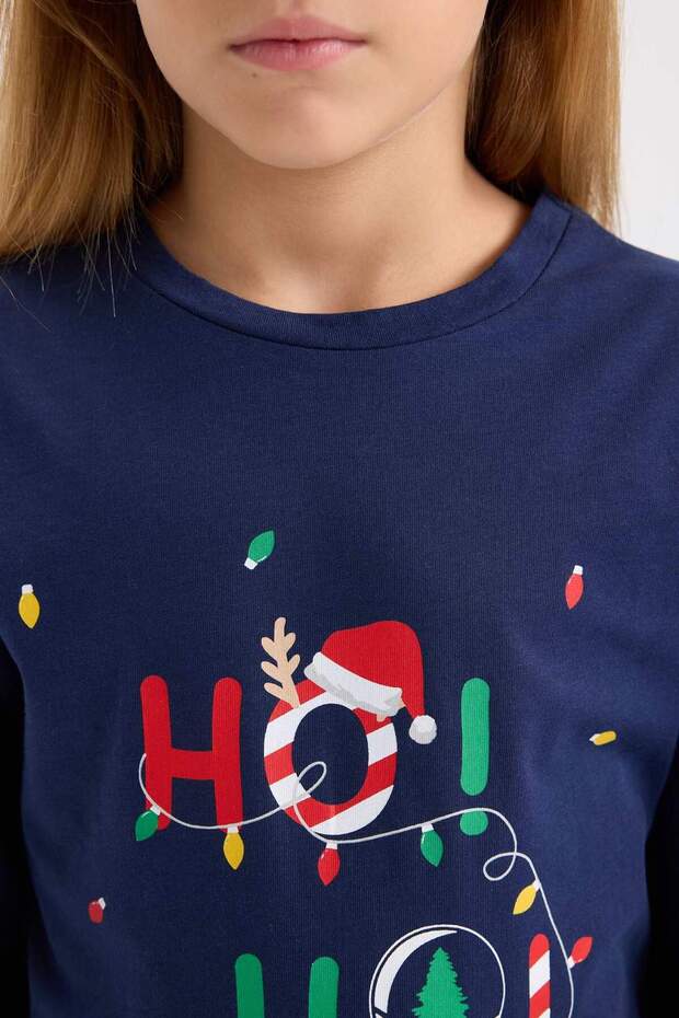 Kız Çocuk Yılbaşı Temalı Pijama Takımı Uzun Kollu Üsr Esnek Belli Uzun Alt D9824A824WN - 5