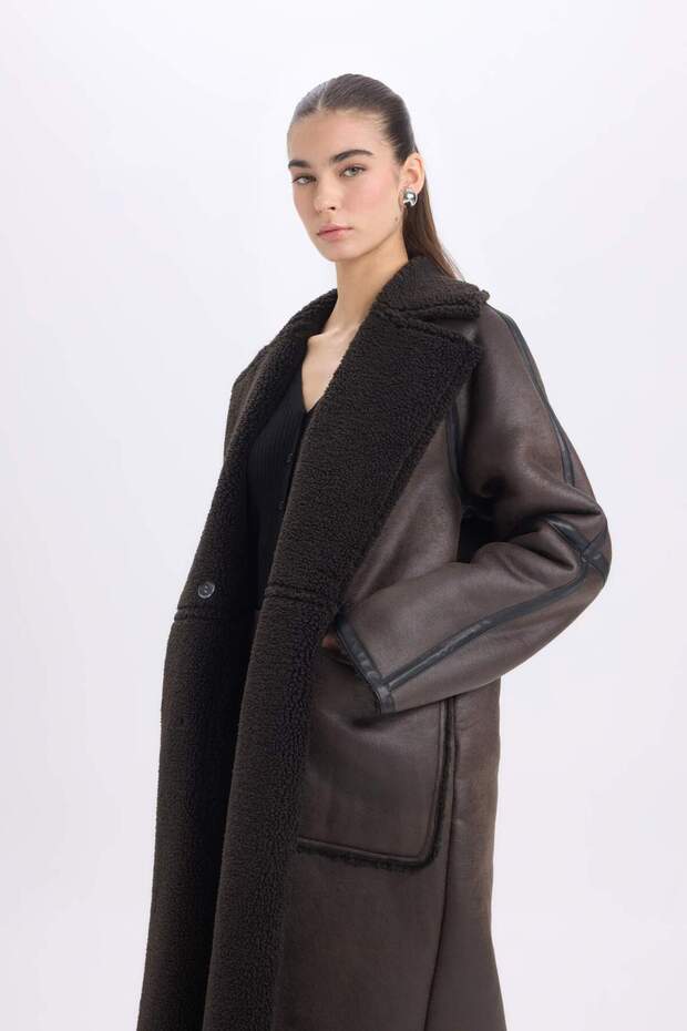 Faux Leather Plush Lined Tuxedo Lapel Parka with Buttons and Pockets, Regular Fit D0840Ax24Wn - 5