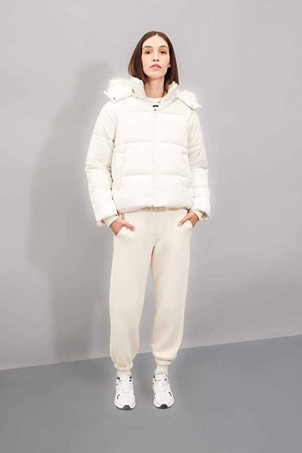 Kabát s kapucí Regular Fit - 2