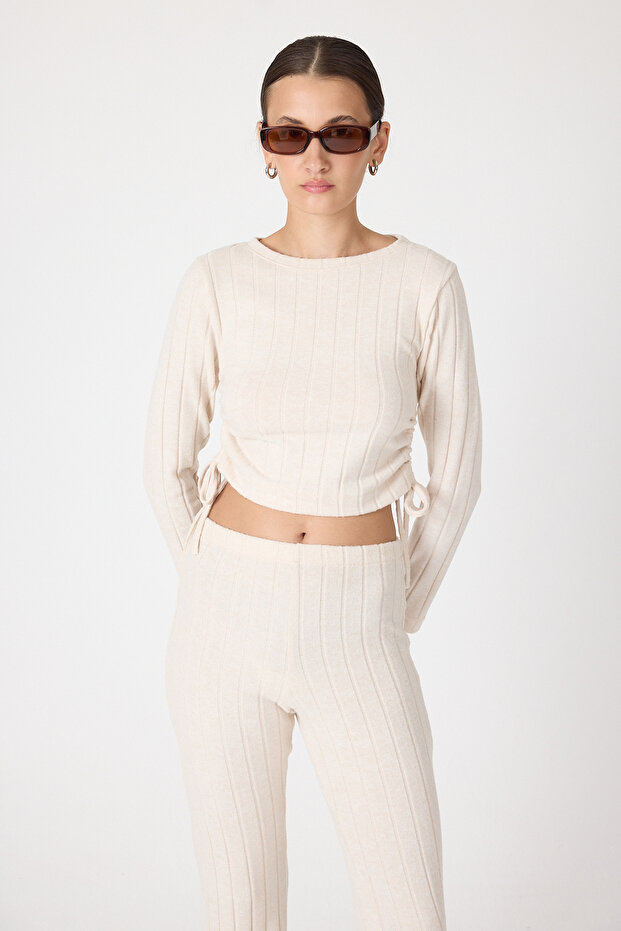 8114A طقم بنطلون برباط جانبي بيج - 3