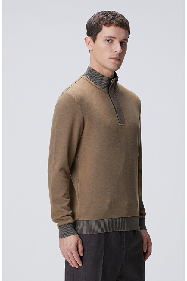 Camel Sweatshirt - 4