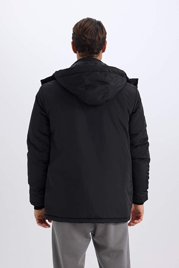 Regular Fit Çıkarılabilir Kapüşonlu Fermuarlı Çıtçıtlı Cepli Mont D5971AX24CW - 7