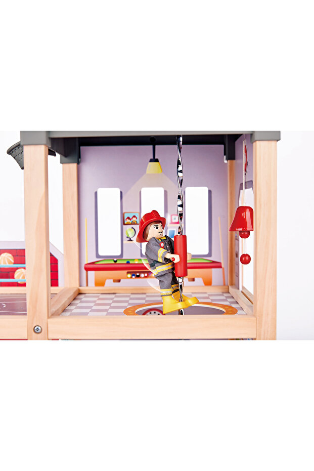 لعبة محطة إطفاء المدينة متعددة المستويات وعربة الإطفاء - 5