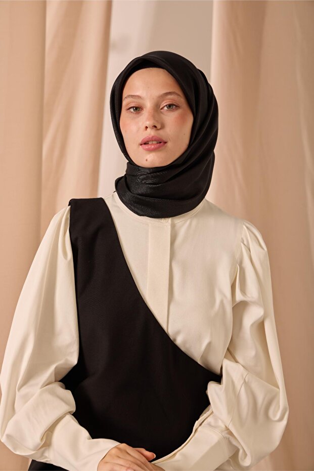 Plain Shiny Scarf 75006-54